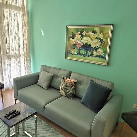 アパート Aurora *