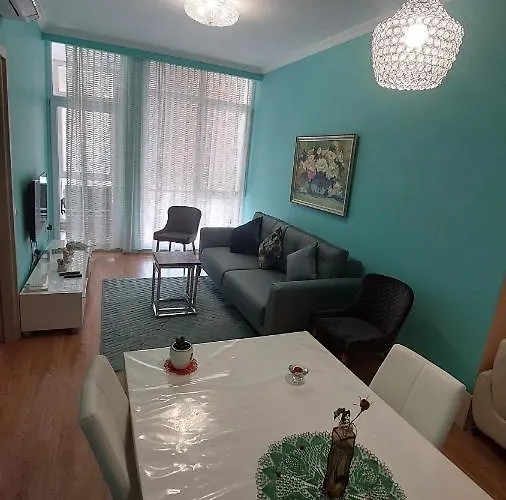 Aurora * ティラナ